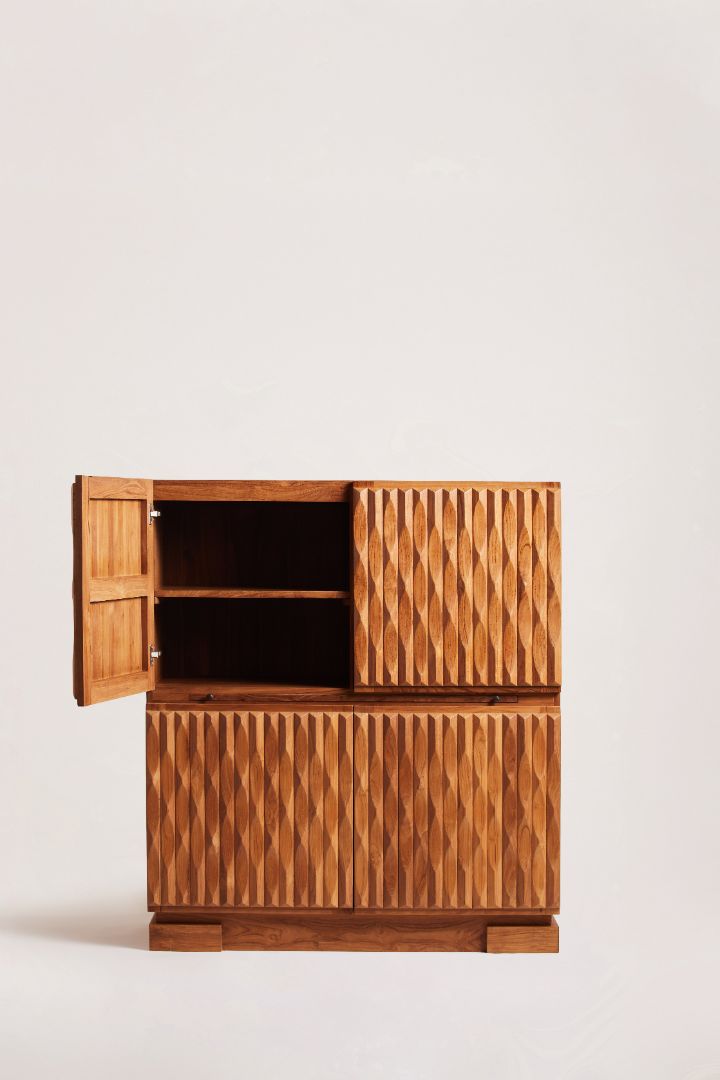 Muriel bar cabinet