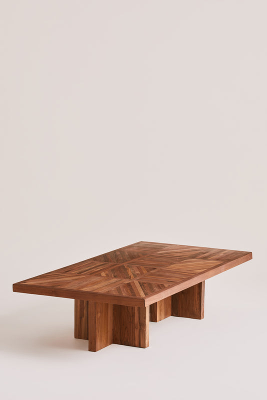 Clau coffee table