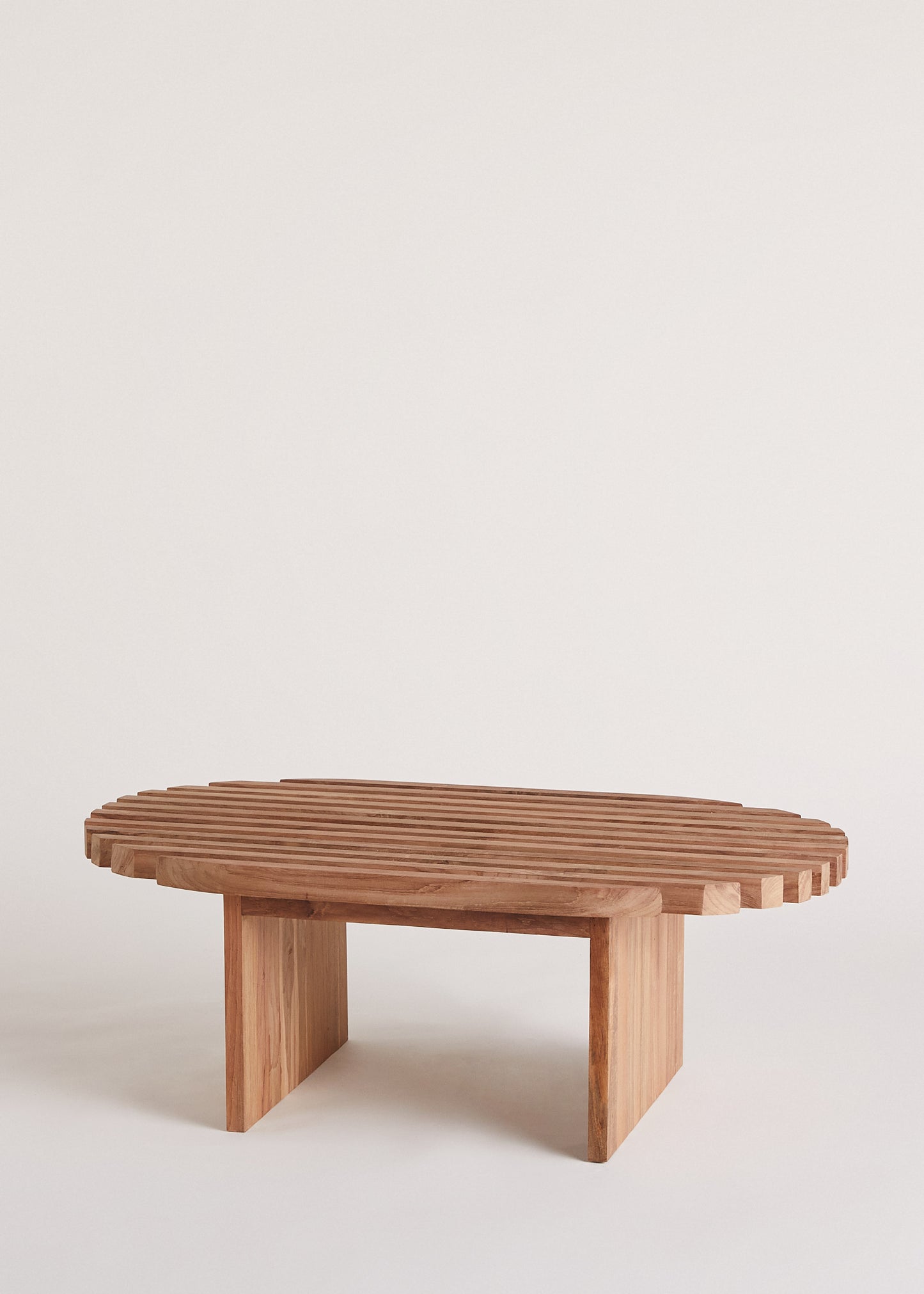 Isis coffee table L